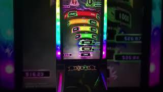 WIzard of Oz Not in Kansas Slot Machine Progressive Feature #2 Cosmopolitan Casino Las Vegas 8-17