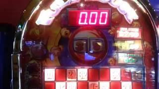 £5 Challenge Full House Fruit Machine at Bunn Leisure Selsey
