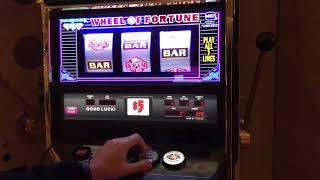 High Limit Slot Machine Max Bet Game Play - $25 Pulls on Wheel of Fortune