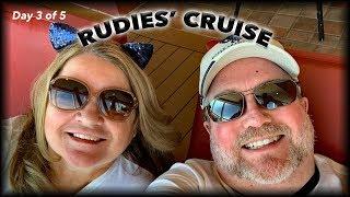 VLOG  RUDIES' CRUISE  Day 3 of 5  Brilliance of the Seas  The Slot Cats