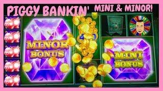 •I WON a MINI & MINOR Jackpot Piggy Bankin Slot Machine•
