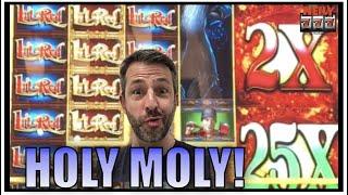 THE 25X MULTIPLIER LANDED FOR A HUGE WIN on LIL RED SLOT MACHINE!!