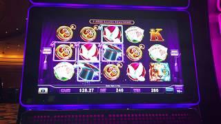 High Limit Lock it Link: Hold Onto Your Hat Slot Machine - big win teaser