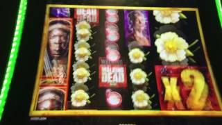 LIVE PLAY on Walking Dead 2 Slot Machine with Bonus Features