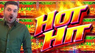 EPIC Run On HIGH LIMIT Hot Hit Slot Machine!  Upto $25.00/SPIN