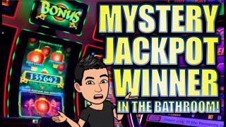 MYSTERY JACKPOT WINNER! SHE'S IN THE BATHROOM  AND I CAN’T STOP WATCHING  Slot Machine Bonus