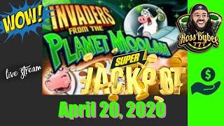 INVADERS FROM PLANET MOOLAH!! Live Slots