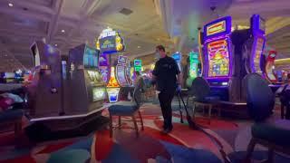 CASINO TOUR: BELLAGIO Las Vegas is a classy slot machine paradise