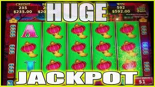 RECORD BREAKING JACKPOT IN ONLY 8 SPINS! #SHORTS