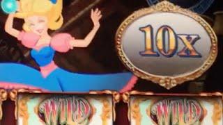 Alice in Wonderland LIVE PLAY w/Bonus! Linq in Las Vegas