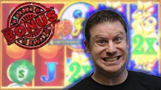 Red Fortune - Bonus Free Games Retrigger Win on Brian of Denver Slots