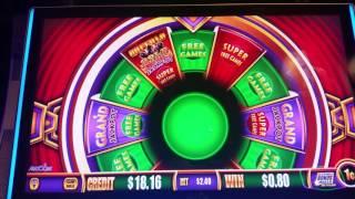 Wonder 4 Slot play - Timber Wolf Deluxe & Buffalo Gold - All Bonuses 4/20/17