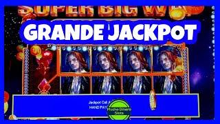HUGE JACKPOT ON VAMPIRES EMBRACE SLOT  HIGH MAX BETS MUCHO DINERO