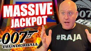 James Bond 007 Thunderball High Limit Slots  Massive Chip Jackpot in Vegas!