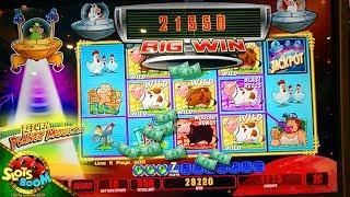 BIG WIN on Invaders Return From Planet Moolah 1c Wms Slot in San Manuel Casino