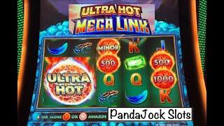 I do like starting off a bonus like this! Ultra Hot Mega Link ️