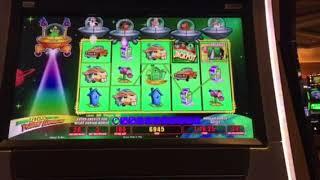 Invaders Return From The Planet Moolah Free Spin Bonus #1 Caesar's Casino Las Vegas 8/17