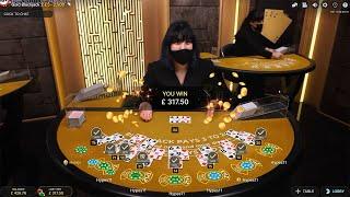 Playing The Whole Table On Blackjack With Voice Over
