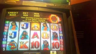 Aristocrat Roll Up Roll Up Circus slot machine bonus round $5 max bet