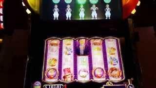 Willy Wonka & The Chocolate Factory Slot Machine - Max Bet - Nomee Quickie