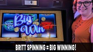 ‍️ BRITT Spinning = Britt WINNING!!!  + Smash Hit Slots
