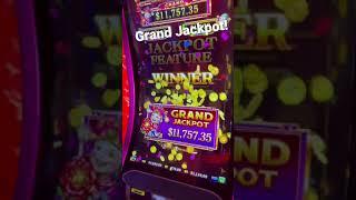 Grand Jackpot!!!  New Coin Combo Slot Machine in Las Vegas!