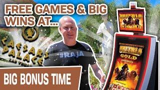 Caesars Palace Slots!  Max Betting Gets Me FREE GAMES and BIG WINS