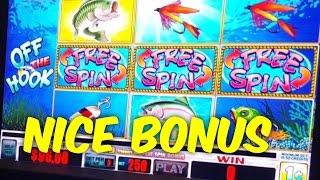 Off The Hook - Max Bet - Free Spin Bobber bonus - Slot Machine Bonus