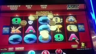 Wicked Winnings II Slot Machine Ravens Line Hits (2 clips)
