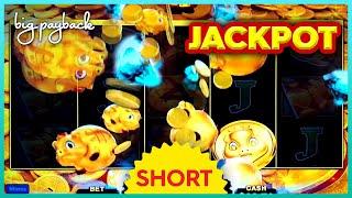 JACKPOT HANDPAY! Rakin' Bacon Deluxe Slot - LOW BET JACKPOT! #Shorts