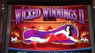 Wicked Winnings II LIVE PLAY Slot Machine Pokie at Flamingo, Las Vegas