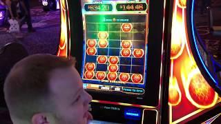Ultimate Fire Link - Jackpot on Fireball Lock Feature on Brian of Denver Slots