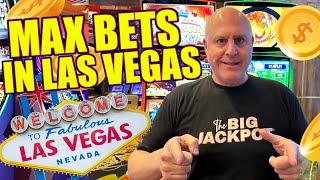 WHEN IN VEGAS, YOU MAX BET!!  SLOT MACHINE JACKPOTS Live in Las Vegas!