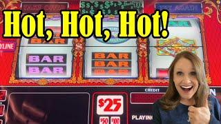 2 Jackpots! Hot Double Top Dollar Slot Machine plus Huff 'N Puff and Triple Red Hot Sevens!