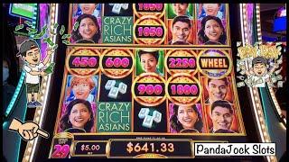 My first time playing it and I got a HANDPAY ! Crazy Rich Asians