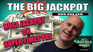 The Raja Wins a HUGE Jackpot at Hard Rock Casino in Las Vegas | The Big Jackpot