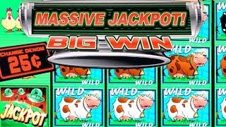 HIGH LIMIT LIVE SLOT MADNESS!  INVADERS FROM PLANET MOOLAH  SLOT MACHINE JACKPOT!