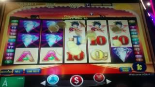 Aristocrat All Stars VIP Slot Machine Bonus - 50 Lions (2 clips)