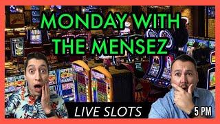 LIVE SLOT PLAY  Monday with The Mensez from San Manuel