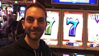 *HUGE* LIVE WIN in Las Vegas  Slot Machines with Brian Christopher at Cosmopolitan