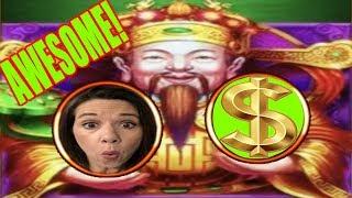 Big Win on a NEW SLOT  Slot Queen slays the dragons !!
