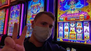 LIVE FROM THE CASINO!