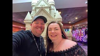 Night out with friends! Let’s try for some JACKPOTS!