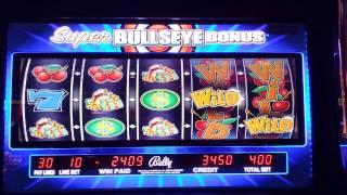 Super Bullseye slot machine bonus.