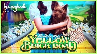 HOT. NEW. SLOT! The Wizard of Oz Follow the Yellow Brick Road - VERY COOL!