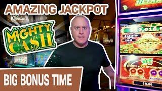You Will LOVE Mighty Cash After You See This!  AMAZING Jackpot on Phoenix Storm