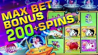 200+ GAMES MAX BET!! + UNICOW LANDED... on Invaders Return from the Planet Moolah - 1c Wms Slot