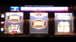 DOUBLE JACKPOT 777 LIVE PLAY Slot Machine Pokie at Caesars, Las Vegas