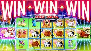 WIN & WIN & WIN on SLOTS!!! Invaders Attack from the Planet Moolah - BONUSES on SLOTS IN CASINO
