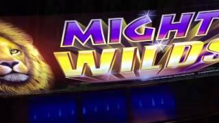 Mighty Wilds Slot Machine with A Prowling Panther Cameo -- Max Bet Live Play and Bonuses
